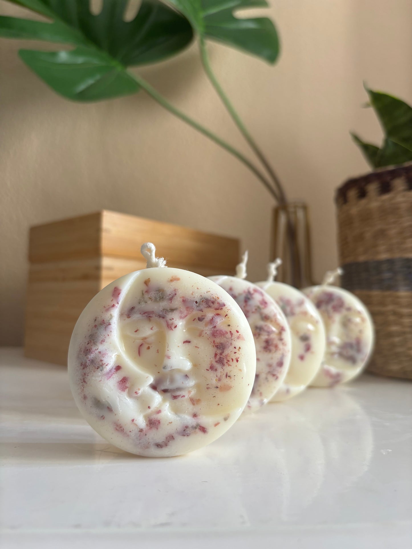 Vela Eclipse Floral